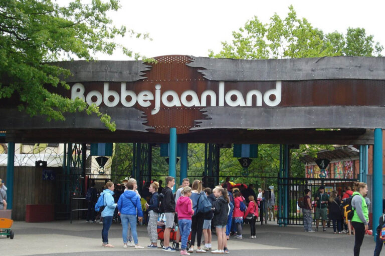 Met korting naar Bobbejaanland